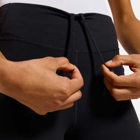 ESSENTIAL TIGHTS SHORT