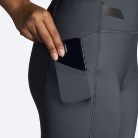 RUN VISIBLE TIGHT